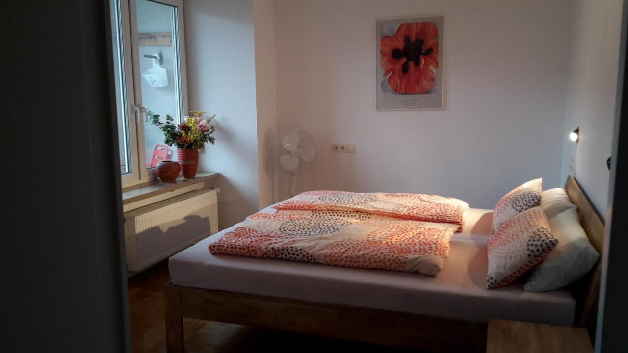 Ferienwohnung Hagelstein バート・メルゲントハイム エクステリア 写真
